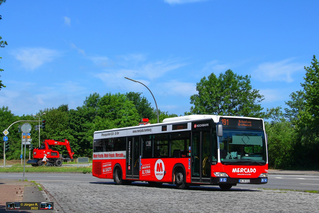 Ein Bild, das Baum, drau�en, Himmel, Bus enth�lt.

Automatisch generierte Beschreibung
