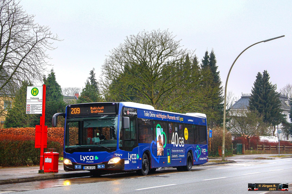 Ein Bild, das Text, Baum, drau�en, Stra�e enth�lt.

Automatisch generierte Beschreibung