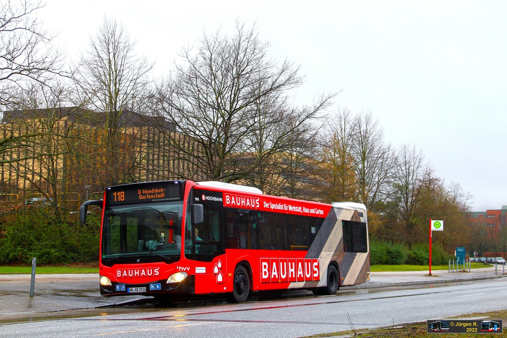 Ein Bild, das Text, Baum, drau�en, Stra�e enth�lt.

Automatisch generierte Beschreibung