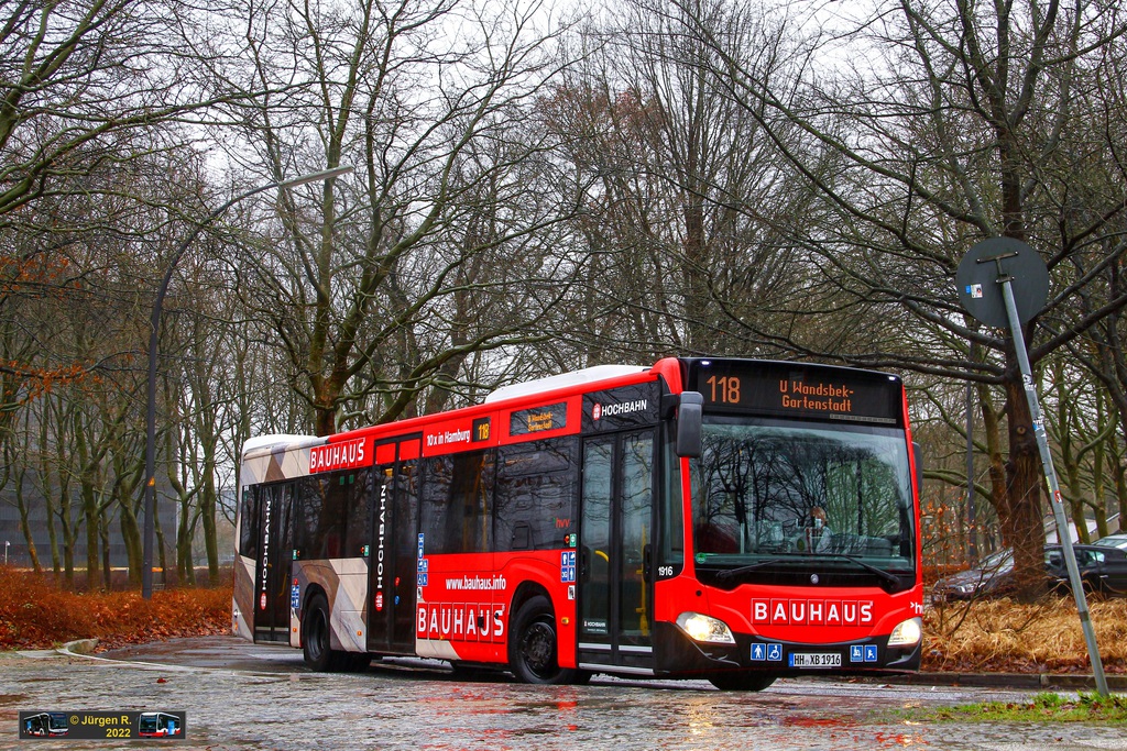 Ein Bild, das Text, Baum, Bus, drau�en enth�lt.

Automatisch generierte Beschreibung