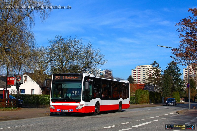 8221-17,(ex SBG 8221),HHA,JN.jpeg