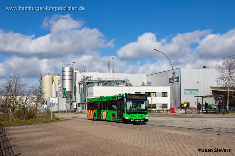 8224-26,(ex SBG 8224),HHA,JMS.jpg