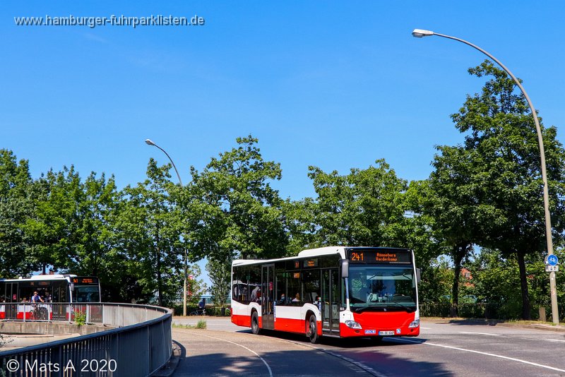 8233-11,(ex SBG 8233),HHA,AM.jpeg