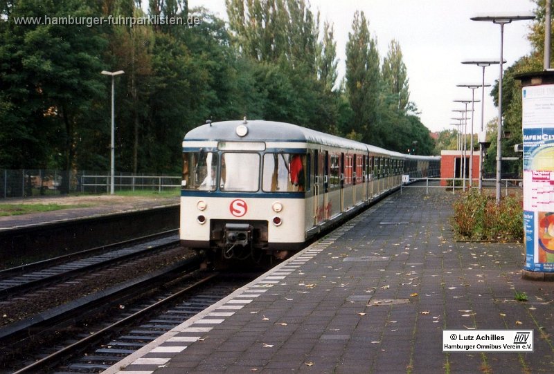 470-142-1,S-Bahn,LA.jpg