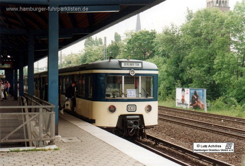 471-004-1,S-Bahn,LA.jpg