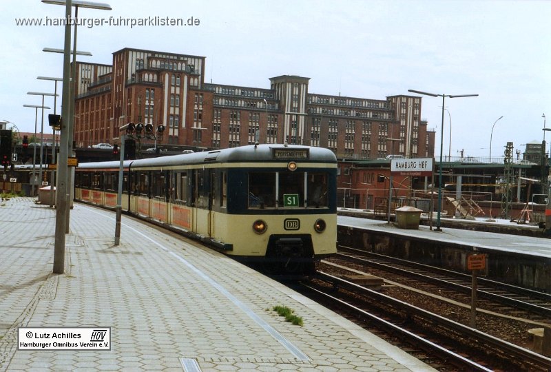 471-068-1,S-Bahn,LA.jpg